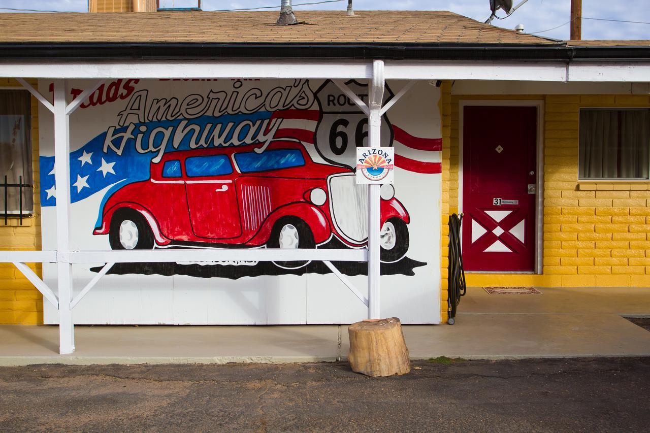 Brad'S Desert Inn Holbrook Exteriér fotografie